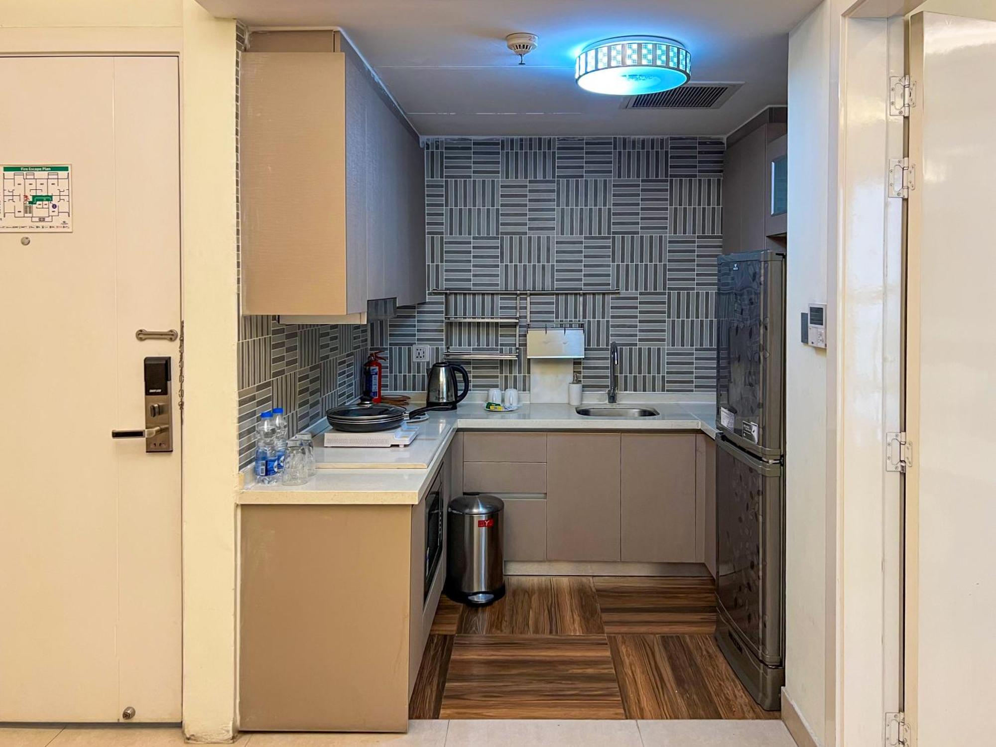 Coventina Lake Suites Dhaka Bagian luar foto