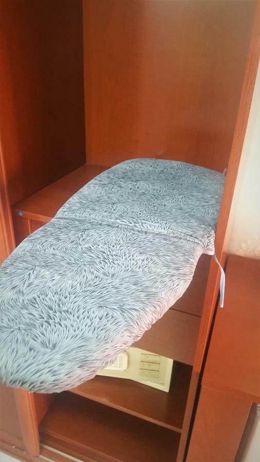 Coventina Lake Suites Dhaka Bagian luar foto