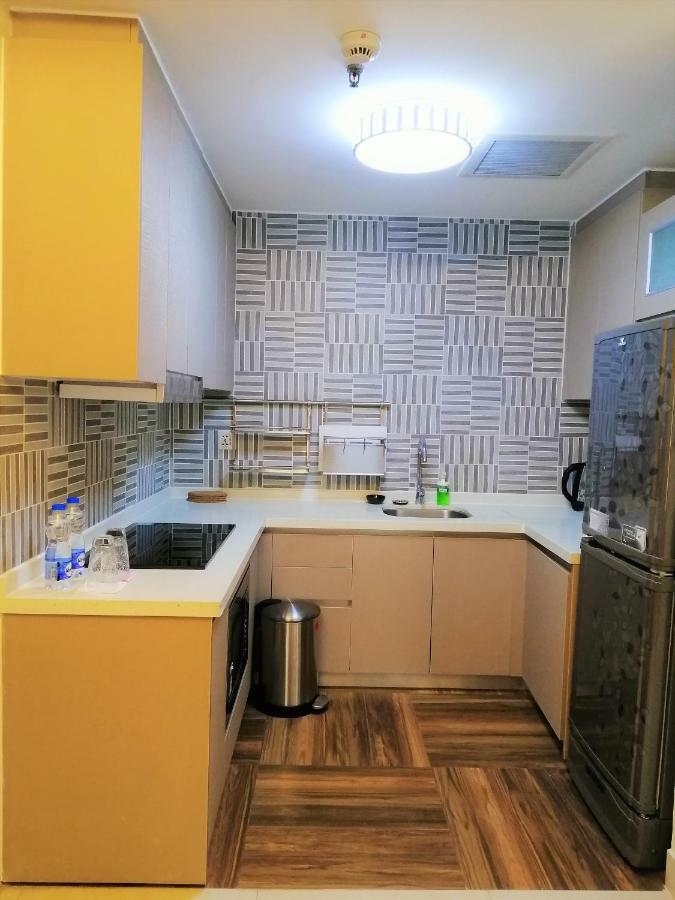 Coventina Lake Suites Dhaka Bagian luar foto