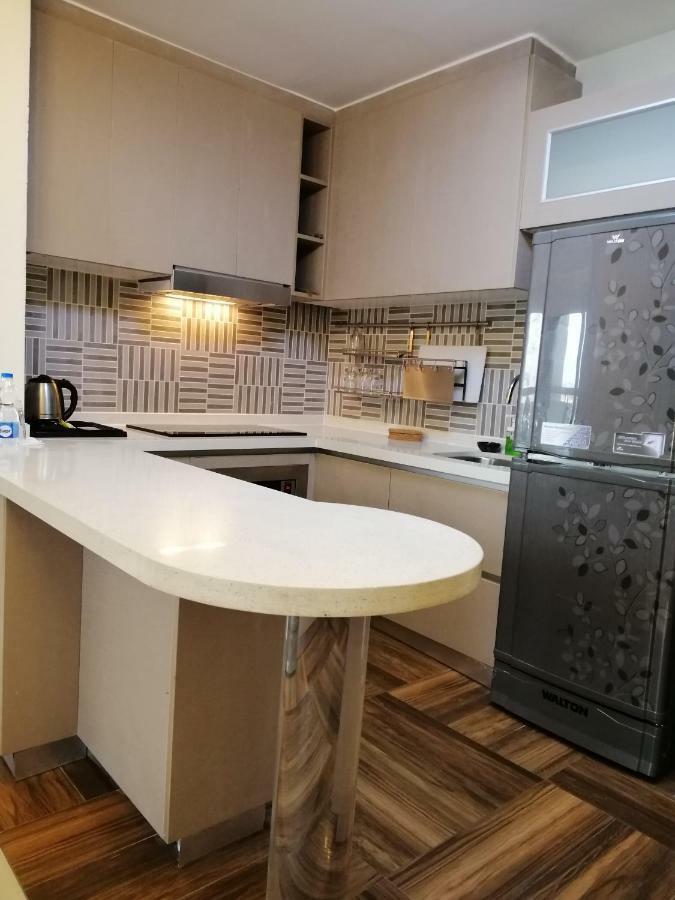 Coventina Lake Suites Dhaka Bagian luar foto